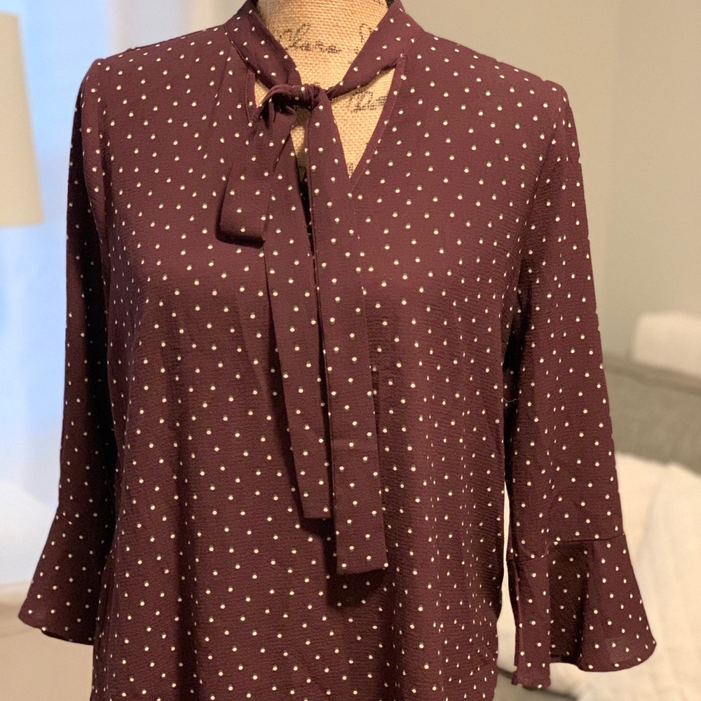 Professional chic shirt